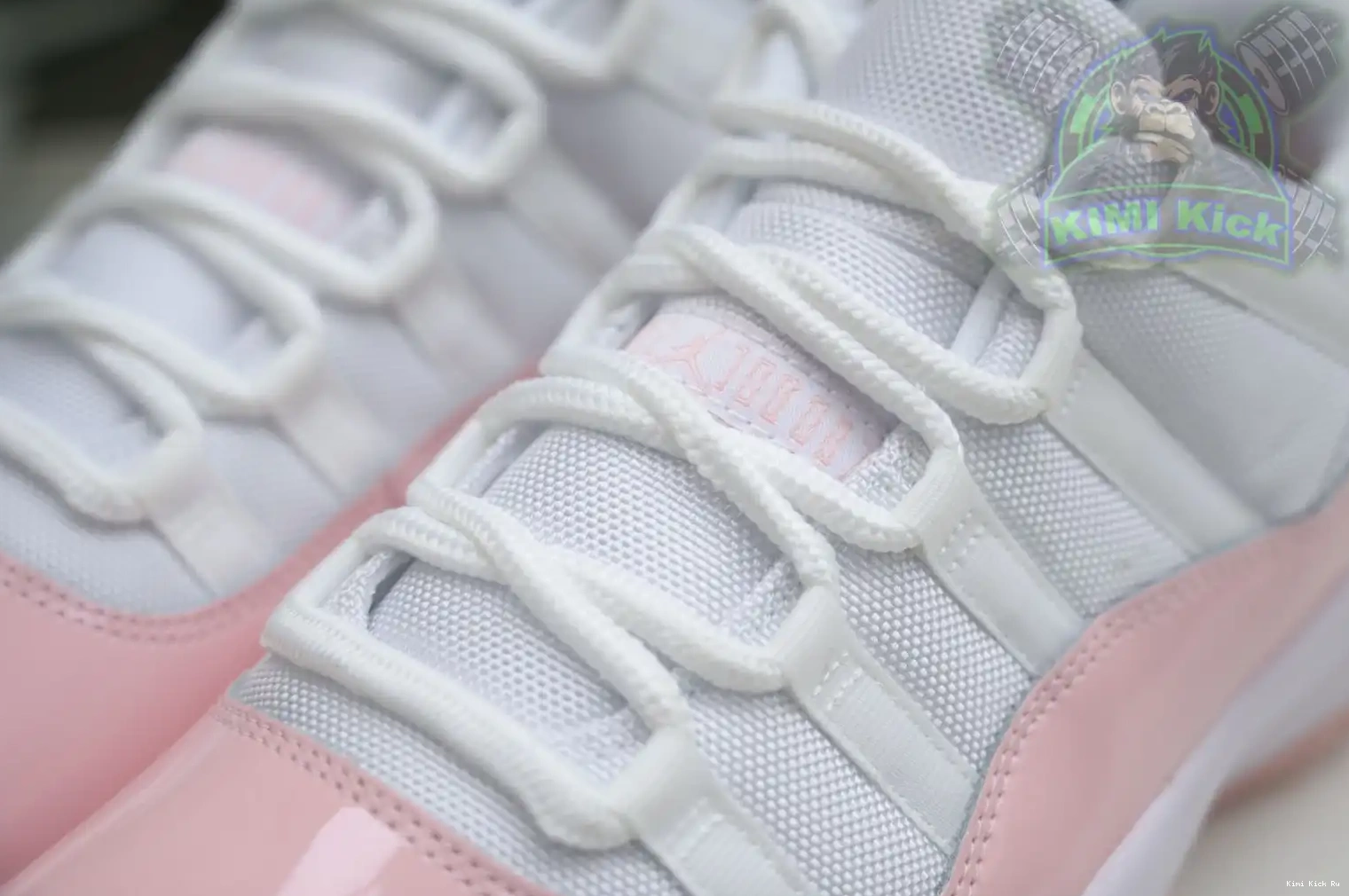 Kimikick Jordan Air Jordan 11 Low WMNS 0523